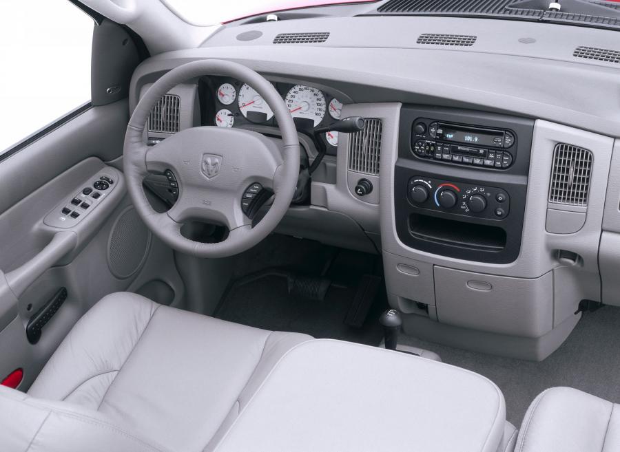  Dodge Ram 2002 года  (фото 22 из 22)